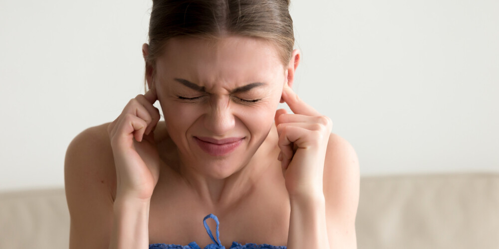 Ilgstošs troksnis ausīs - tas var norādīt uz dažādām slimībām, pat audzēju