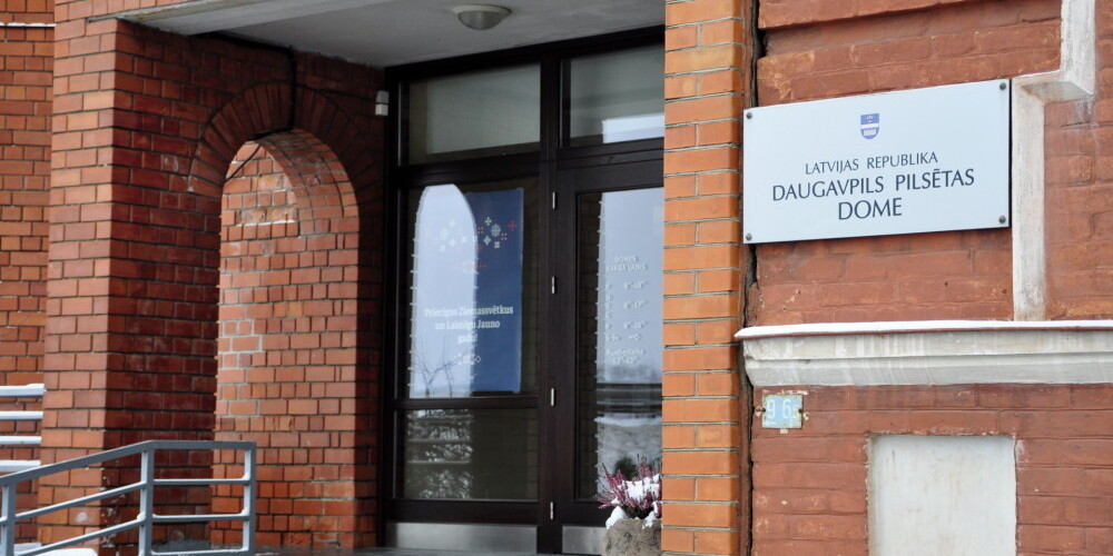 Daugavpils domes līgums ar korupcijas skandālā iesaistīto "Modus būvi" vēl nav lauzts
