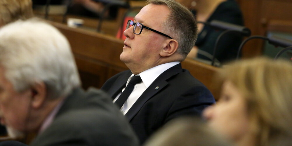 Ekonomikas ministrija ķērusies pie Saeimas lēmuma izpildes par OIK atcelšanu jau pavasarī
