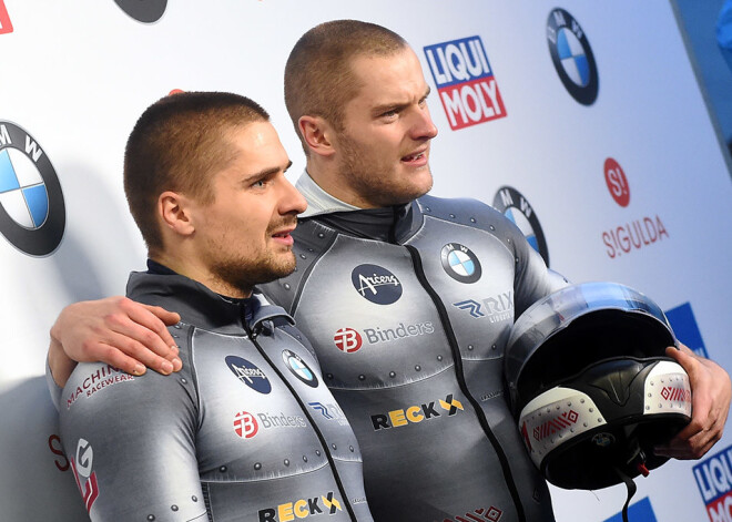 Ķibermaņa bobsleja divnieks Kēnigszē samierinās ar dalītu ceturto vietu