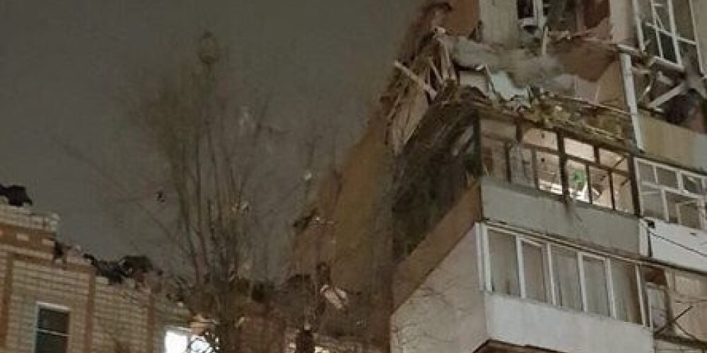 Krievijā deviņstāvu mājas pēdējā stāvā noticis traģisks gāzes sprādziens
