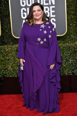 Aktrise Melisa Makartija šā gada „Zelta globusu” balvu ceremonijas vakarā.