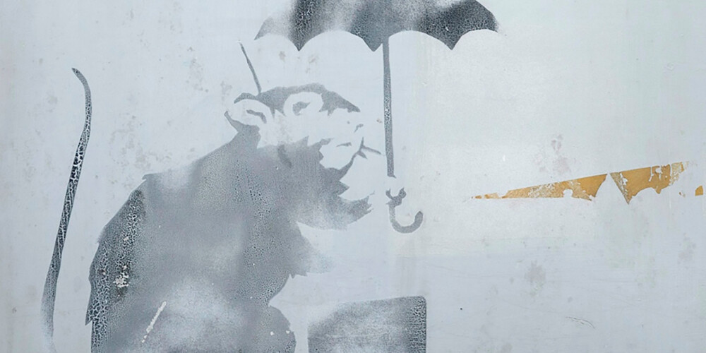 Tokijā, iespējams, tapis vēl viens Benksija darbs - slavenā žurka ar lietussargu
