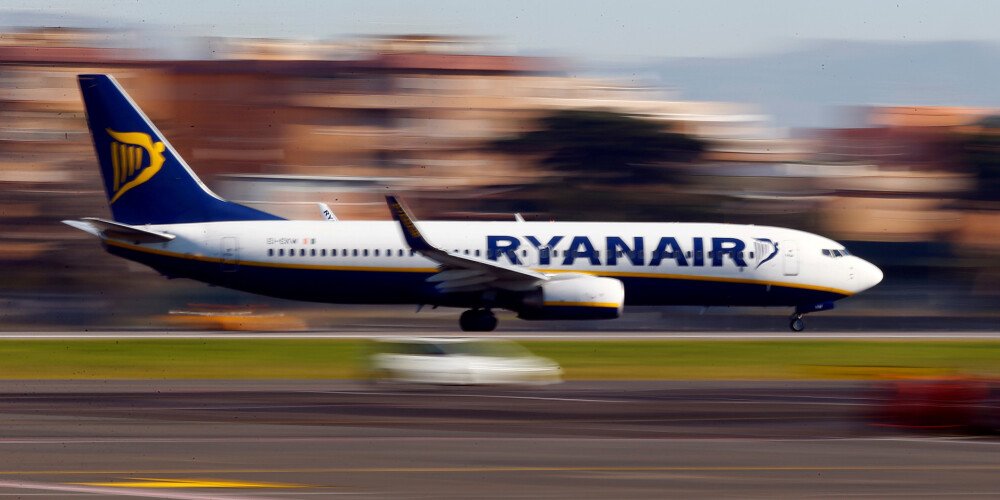 "Ryanair" atkārtoti samazina biznesa gada peļņas prognozi