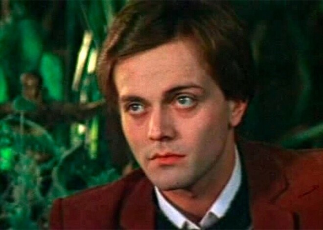 Звезда фильма "Овод" Андрей Харитонов болен раком и живет в одиночестве и нищете