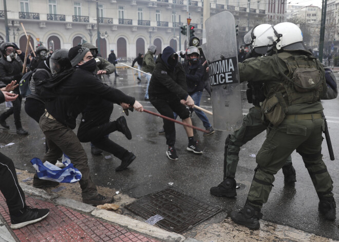 Atēnās notiek protesti pret vienošanos ar Maķedoniju par nosaukuma maiņu