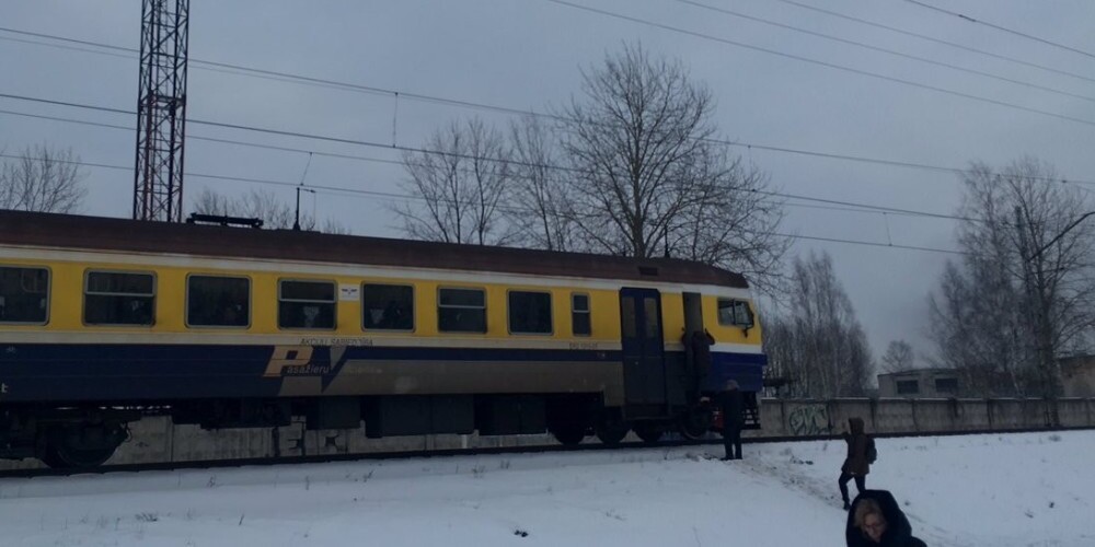 Aculiecinieks izstāsta par traģēdiju Zolitūdē, kur vilciens nobrauca skolēnu