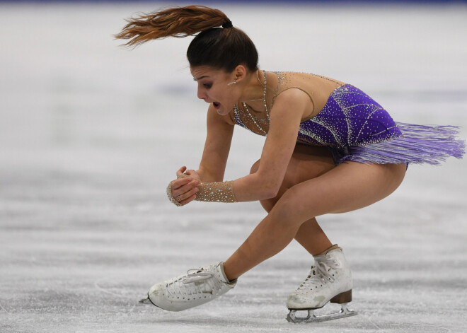 Софья Самодурова обошла Алину Загитову и заняла первое место на Чемпионате Европы по фигурному катанию