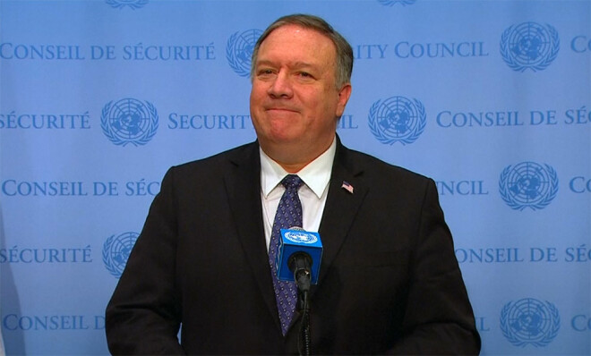 ASV valsts sekretārs Maiks Pompeo brīdināja, ka Venecuēlas ekonomiskais sabrukums un tam sekojusī iedzīvotāju masveida bēgšana rada draudus starptautiskajam mieram un drošībai.