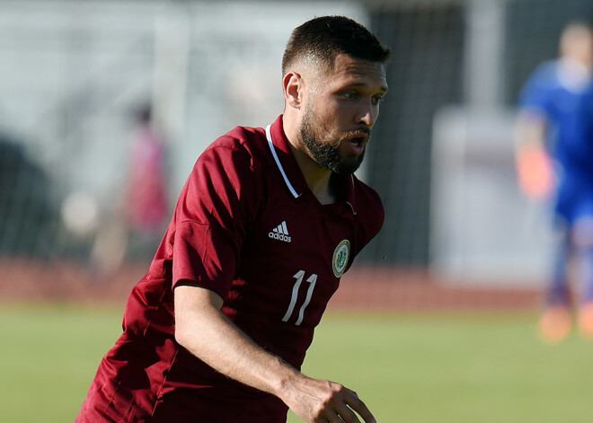 Karašausks pievienojas Rakelam un pārceļas uz Kipras klubu "Pafos"