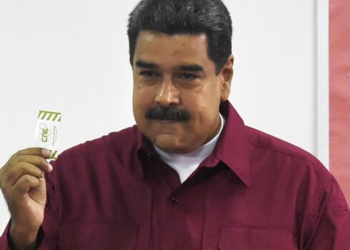 Neskatoties uz Eiropas spiedienu, Maduro negrasās atteikties no varas un uzstāj, ka ir demokrātiski ievēlēts uz otru prezidentūras termiņu.