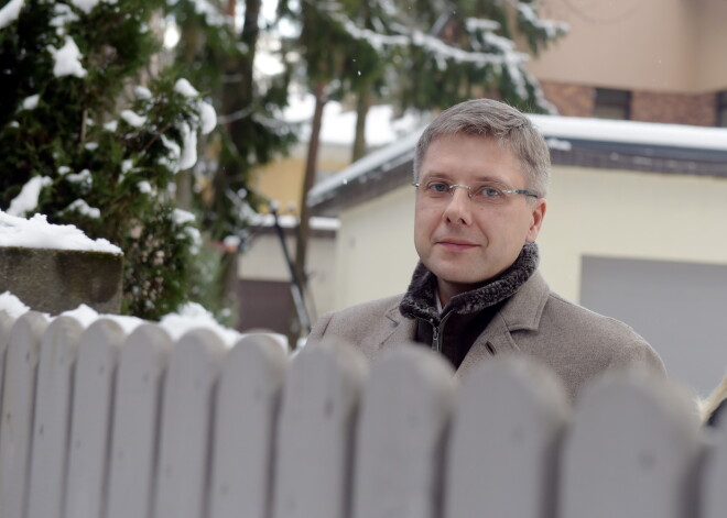 Iekšlietu ministrs: "No ētiskā viedokļa Ušakovam būtu jāatkāpjas"