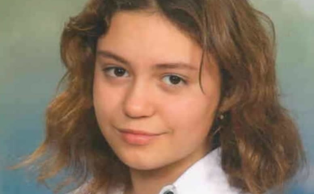 Как звали 11 летнюю девочку которая вела. Амина эпендиева альбинос сейчас 2021. Как звали 11 летнюю девочку которая вела. Пропал ребёнок котельнич. 13 летняя школьница из красноярска.