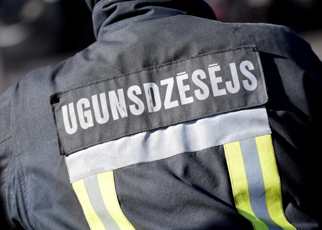 Gābēji dzīvoklī Vecumniekos atrod mirušu cilvēku