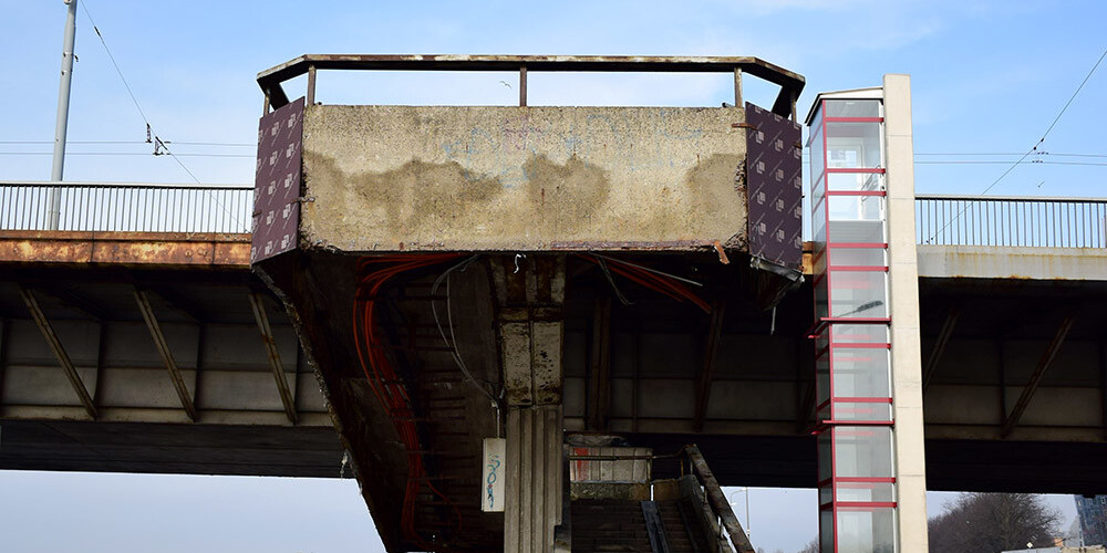 Vanšu tilta kāpņu atjaunošana varētu izmaksāt vismaz 170 000 eiro