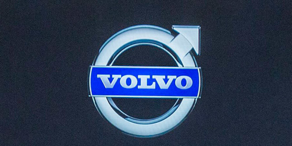 Zviedru autogigants "Volvo Cars" pasaulē atsauc 167 000 automobiļu