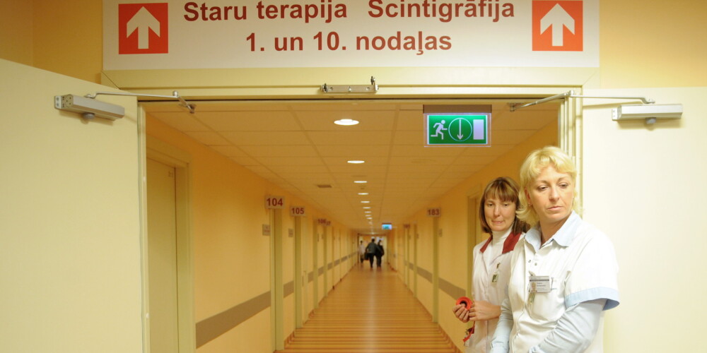 Vēzis vēl nav dzīves beigas: Latvijā pieaug to gadījumu skaits, kad slimību izdodas izārstēt pilnībā