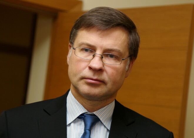 Dombrovskis redz, kā Latvijā pastiprinās cīņa ar naudas atmazgāšanu