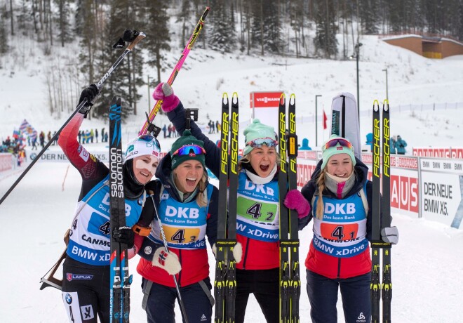 4x7,5 kilometru stafetes sacensībās pārliecinošu uzvaru guva Norvēģija.