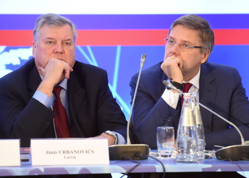 Urbanovičs aizstāv Ušakovu: viņš uz sevi skatoties kritiskāk nekā Valsts kontrole un tiesībsargi, šorīt sacīja "Saskaņas" līderis.