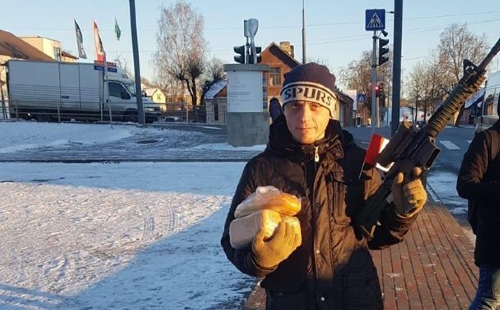 Policija aicina atsaukties visus cietušos – agresīvs vīrietis iedzinis bailēs Daugavpils iedzīvotājus