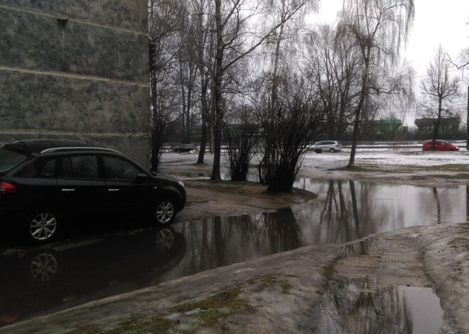 Kāpēc netīra Rīgas mazās ielas?