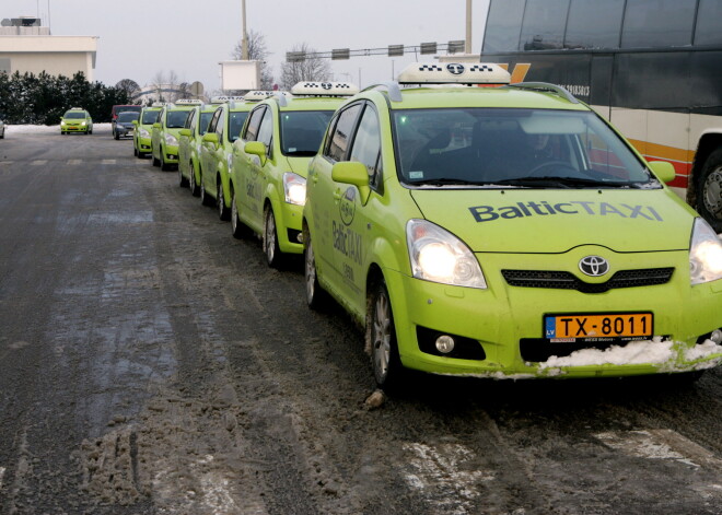 "Baltic Taxi": patentmaksa taksometru nozarē būtu jāattiecina uz automašīnu, nevis vadītāju