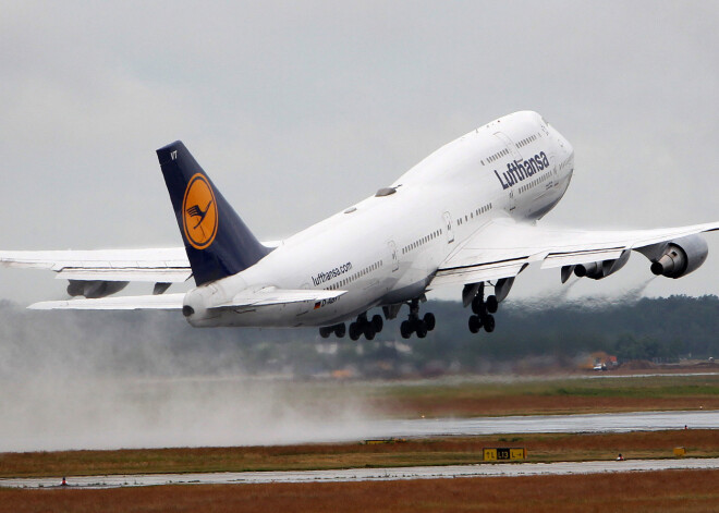 Aviokompānija "Lufthansa" iesūdzējusi tiesā pasažieri, kurš neieradās uz savu reisu