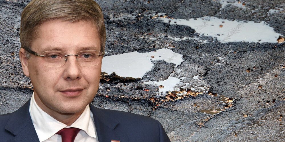 Ušakovs taisnojas par bedrēm Rīgas ielās un to, ka domei bijušas citas prioritātes