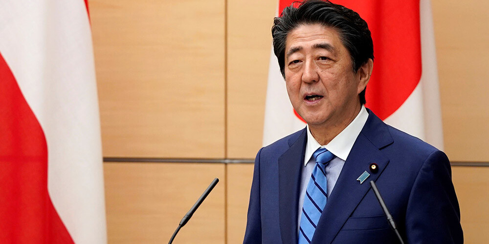 Japānas premjers pēc ASV lūguma nominējis Trampu Nobela Miera prēmijai