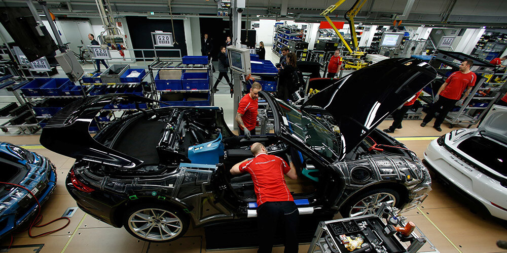 Pret "Porsche" Vācijā sākta jauna tiesvedība "dīzeļgeitas" lietā