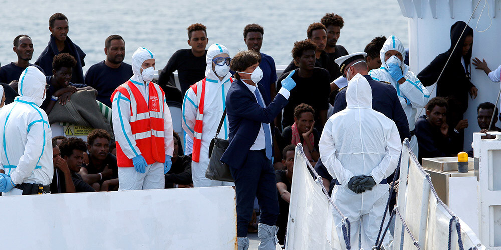 ES vienojas sasaistīt migrantu atpakaļuzņemšanu ar vīzu izsniegšanu