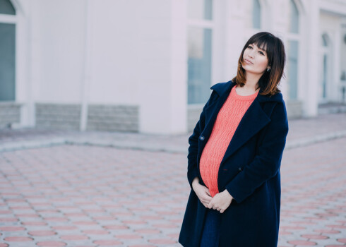 Vienīgā lieta, ko grūtnieces ienīst vairāk par piespiedu pagaidu atturēšanos no seksuālajām attiecībām, ir "small talk" sarunas ar svešiniekiem, kuri uzdod dažādus muļķīgus jautājumus.