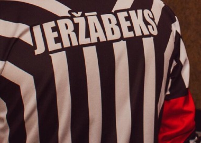 Nepilnus 3 mēnešus pirms hokeja pasaules čempionāta Jeržābeks atkal izceļas un liek par sevi runāt