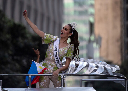Fani ekstāzē Filipīnu galvaspilsētā sagaida "Miss Universe" uzvarētāju
