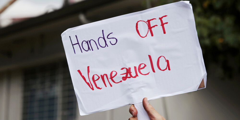 Maduro slēdz Venecuēlas robežu ar Brazīliju