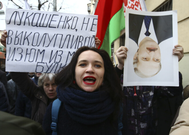 Baltkrievijā "parazītiem" un bezdarbniekiem liks par ūdeni maksāt vairāk