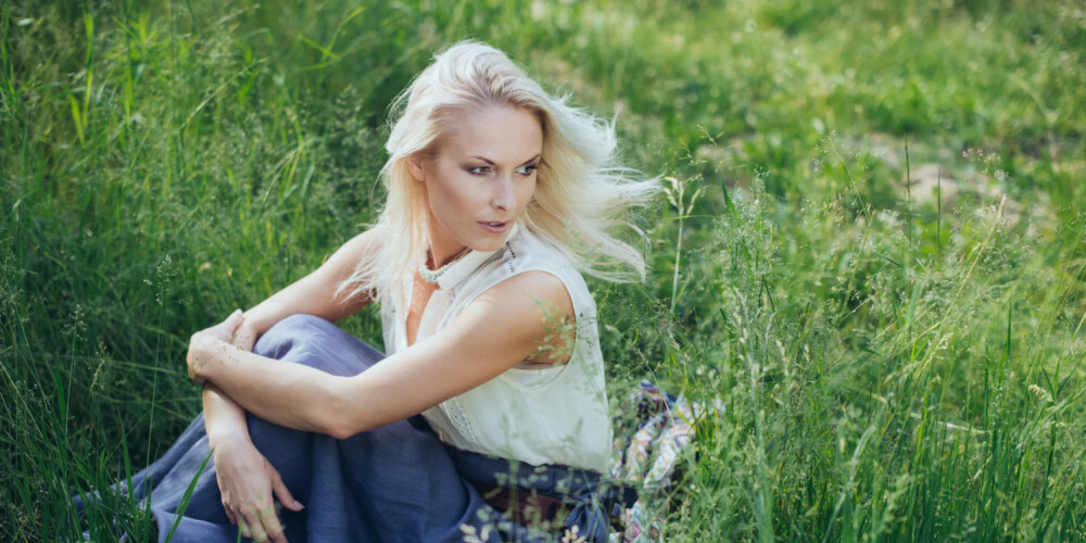 Kristīne Nevarauska (dzimusi 1981. gada 3. martā Bauskā) ir latviešu aktrise. 2003. gadā absolvējusi Latvijas Kultūras akadēmijas Ekrāna un teātra mākslas nodaļu (Valmieras teātra aktieru kursu). No 2001. līdz 2005. gadam bijusi Valmieras Drāmas teātra aktrise, 2003. gadā attēlojusi Maiju izrādē "Maija un Paija". Kopš 2005. gada ir Dailes teātra aktrise