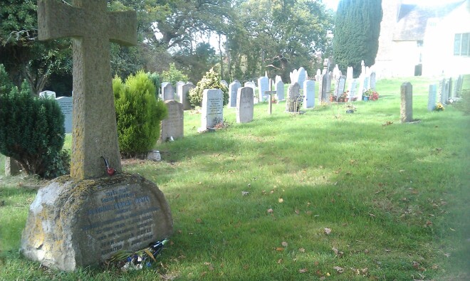 Kapu kultūras angļiem īsti nav, stāsta Tutiņš.