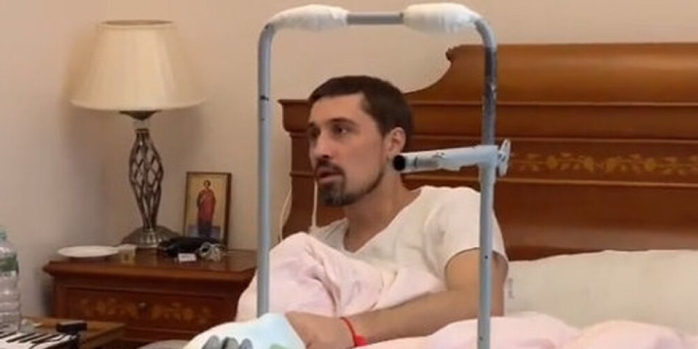«Вставили пластину»: Дима Билан показал видео после операции на сломанной ноге