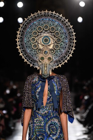 "Manish Arora" rudens/ziema 2019/2020