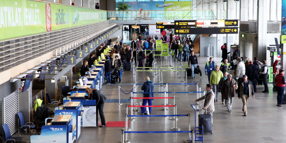 Ilgi plānotais ceļojums uz Ēģipti izpaliek - Rīgas lidostā mammu un viņas dēlu neielaiž lidmašīnā