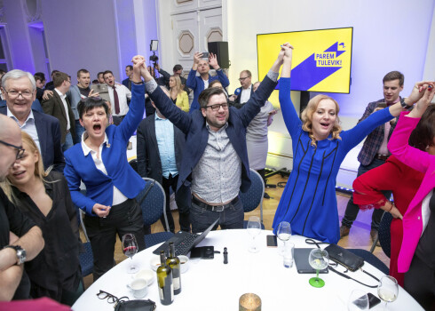 Vēlēšanās Igaunijā populisti paliek trešie, uzvaru svin liberāļi