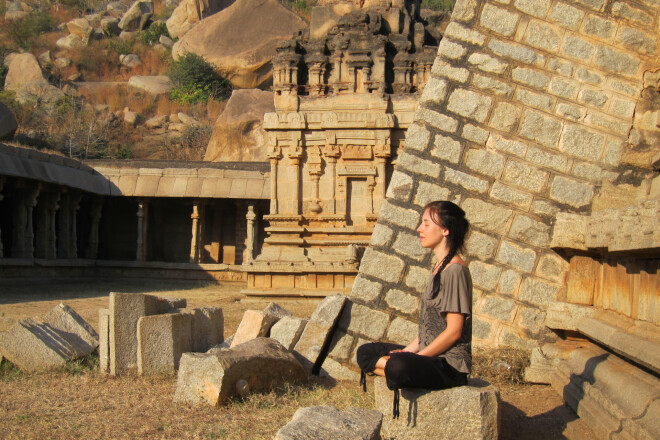 Svētajā pilsētā Hampi, Karnataka, Indija.