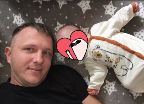 Как звезда Дома-2 Илья Яббаров поздравил сына с первым месяцем жизни?