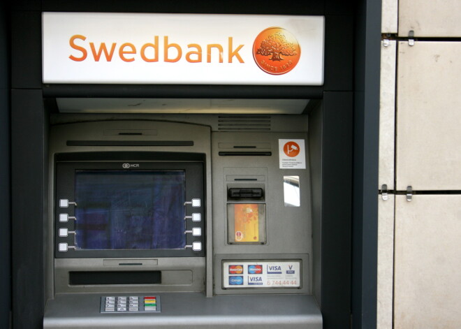 Arī šodien iespējami traucējumi "Swedbank" pakalpojumu darbībā