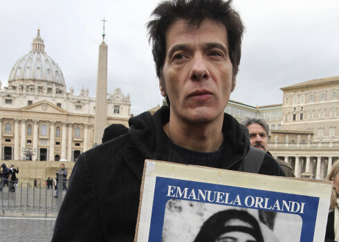 Pirms 30 gadiem pazudušas meitenes tuvinieki pieprasa atrakt viņas kapu Vatikānā