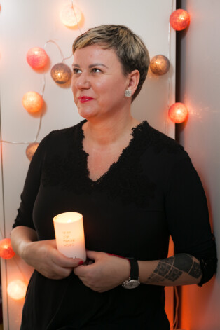 Linda atzīst, ka šobrīd piedzīvo nebijušu dzīves posmu, kurā bērni jau lieli un pati sev kļuvusi par vienīgo mīlamo un lutināmo.