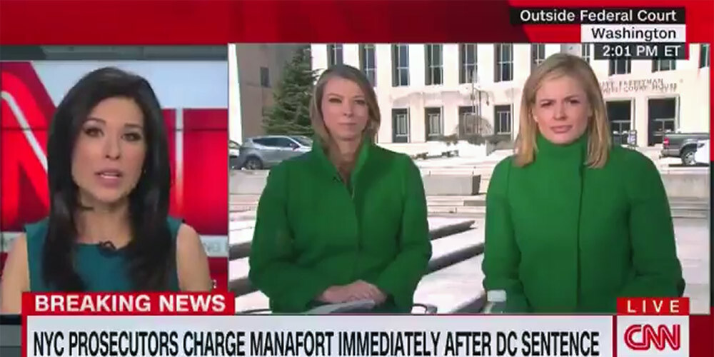 VIDEO: asprāši izņirgājas par CNN reportierēm, kuras TV tiešraidē bija tērpušās zaļas krāsas jakās
