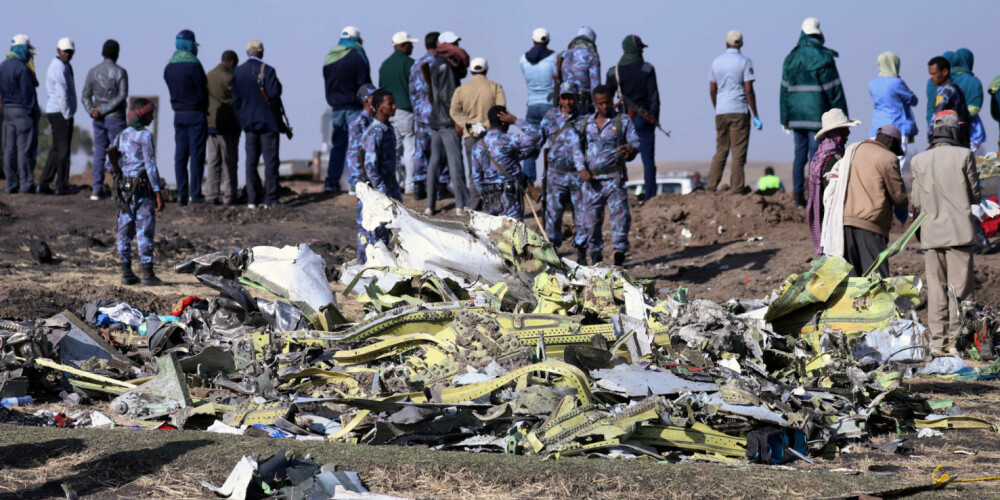 Etiopijā avarējušās lidmašīnas pilots neilgi pēc pacelšanās "paniskā balsī" lūdzis atļauju atgriezties lidostā
